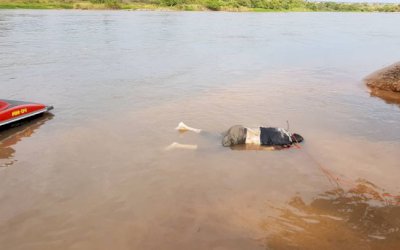 Corpo é encontrado boiando próximo a ponte velha, no rio Taquari