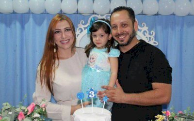 Homem mata mulher e filha, de 4 anos, a facadas e comete suicídio