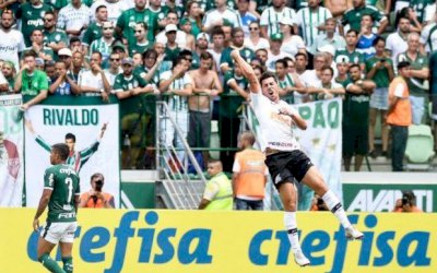CARILLE SUPERA FELIPÃO E FAZ DA ARENA DO PALMEIRAS SALÃO DE FESTAS DO TIMÃO