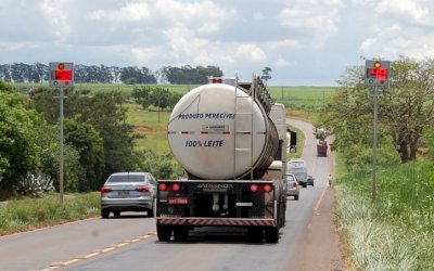 Radares instalados entre Nova Andradina e Batayporã começam a registrar velocidade dos veículos