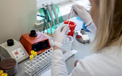 Brasil tem 11 mortes por covid-19 e 904 casos confirmados