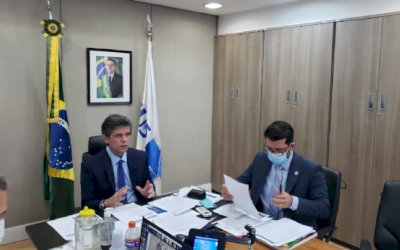 Ao Senado, Teich diz ser cético sobre cloroquina e não defende fim de isolamento