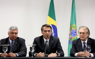 Bolsonaro está ‘99%’ decidido a voltar ao PSL e se reunirá com Bivar para acordo