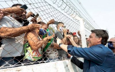Em Corumbá, Bolsonaro diz que MS marcou sua vida e que é daqui a ‘melhor ministra do Brasil’