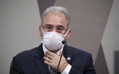 Ministério da Saúde quer encerrar uso da CoronaVac no país