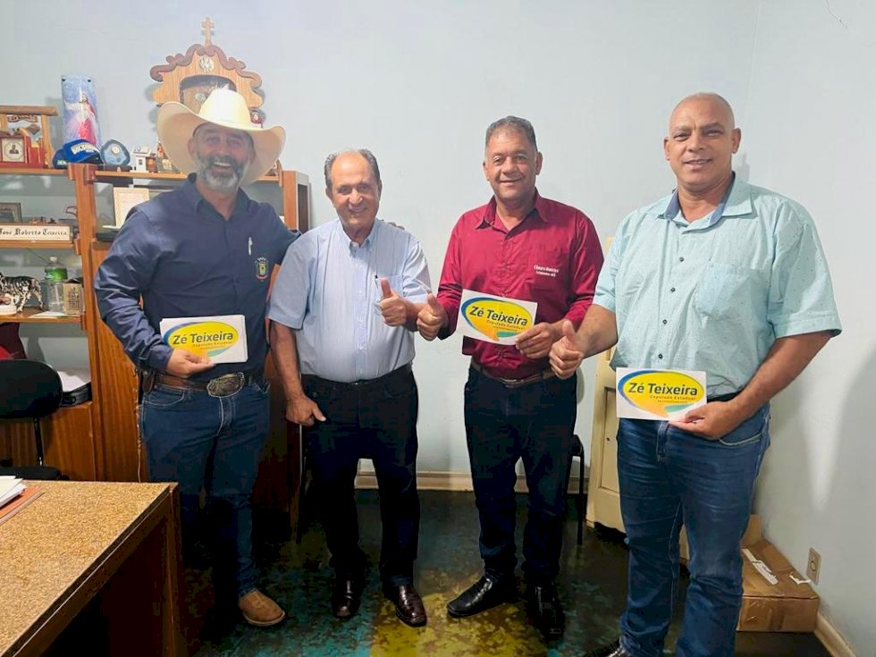 Prefeito Juliano Ferro e vereadores se reúnem com deputado estadual Zé Teixeira