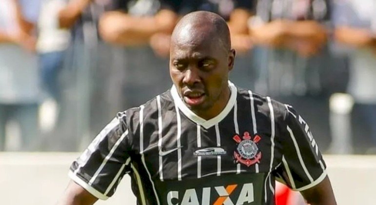 Rincón, ídolo do Corinthians e da seleção colombiana, morre aos 55 anos