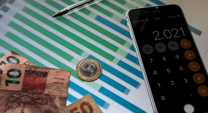 Inadimplência atinge 66,1 milhões em abril, recorde desde 2016.