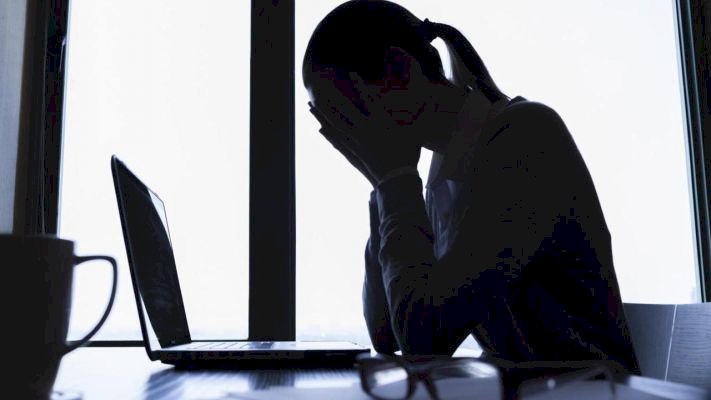 Santander é condenado em R$ 275 milhões por metas abusivas, assédio moral e adoecimentos mentais