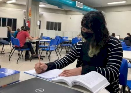 UEMS abre cotas para travestis e transexuais em cursos de pós-graduação.