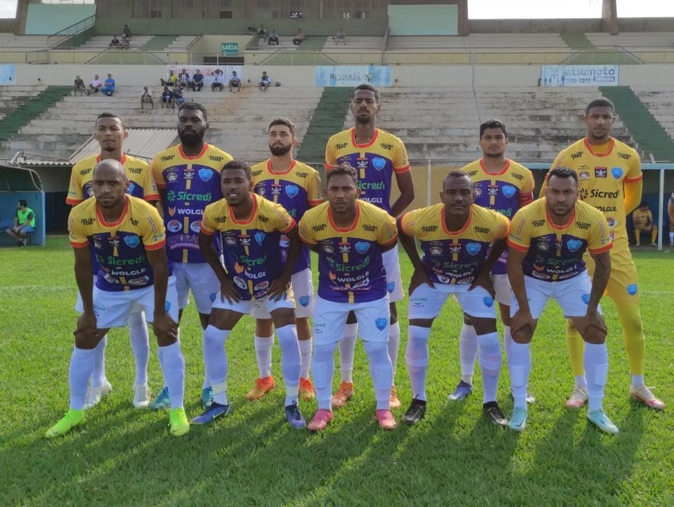 Azulão do Vale lidera a disputa da serie B.