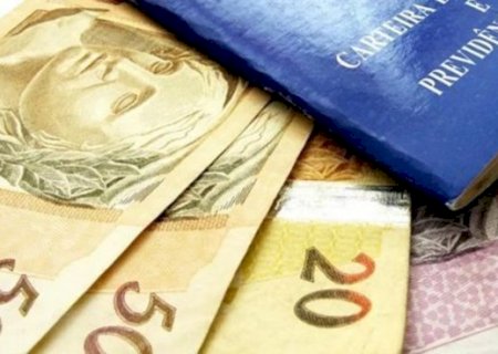 Pagamento do 13º salário pode injetar R$ 250 bilhões na economia