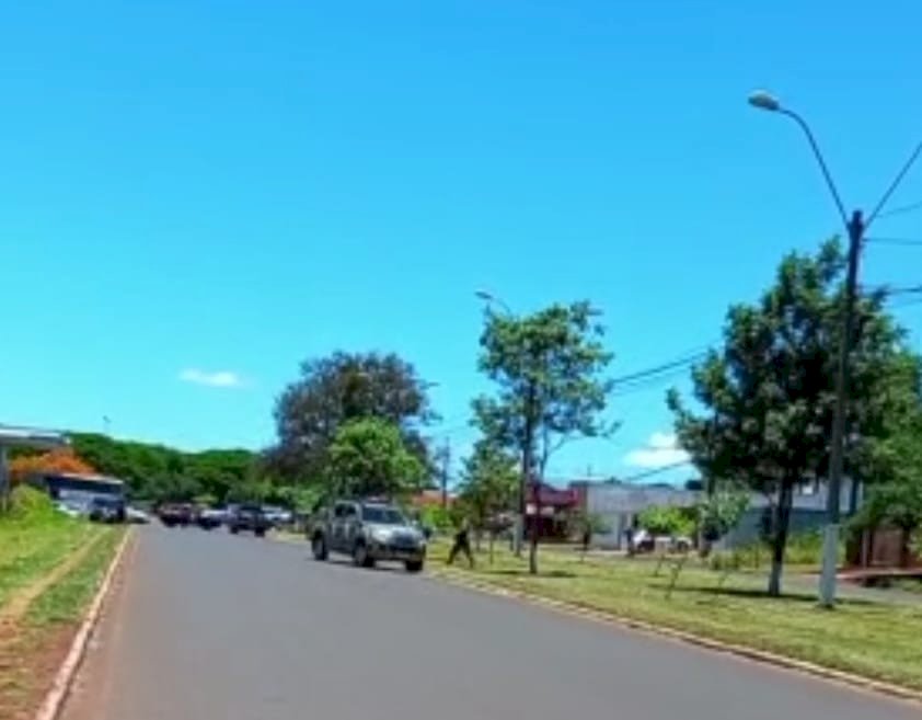 Policial morre após troca de tiros com assaltantes na fronteira