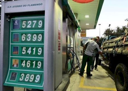 Petrobras reduz em R$ 0,40 preços do diesel para as distribuidoras.