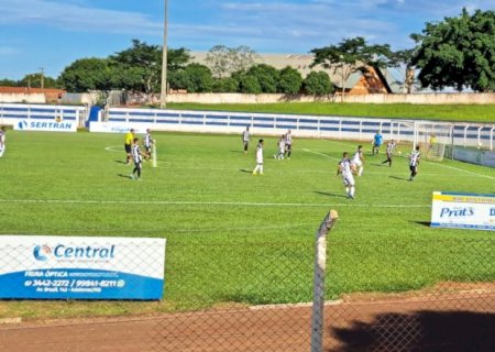 Ivinhema empata em casa com o Operário AC.
