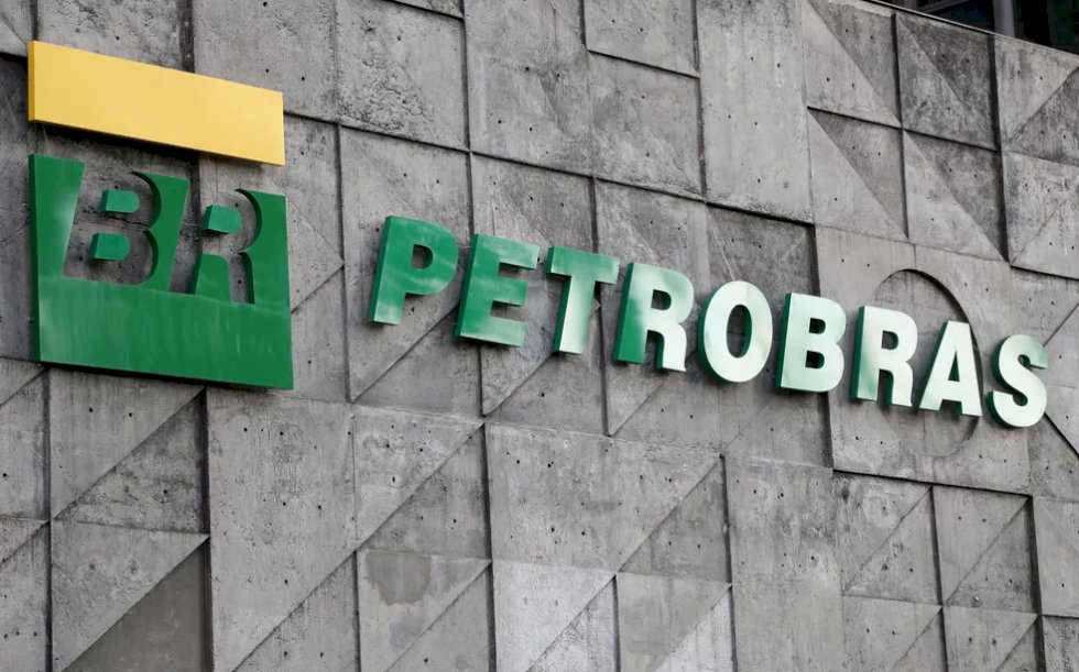 Petrobras investe 5,2 bilhões de dólares em exploração de gás.