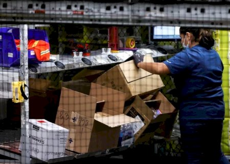 Fazenda confirma fim da isenção tributária para encomendas internacionais de até US$ 50.