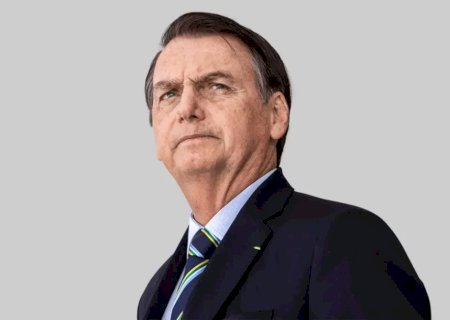 Bolsonaro se afasta de manifestações do MBL e de deputados da direita.