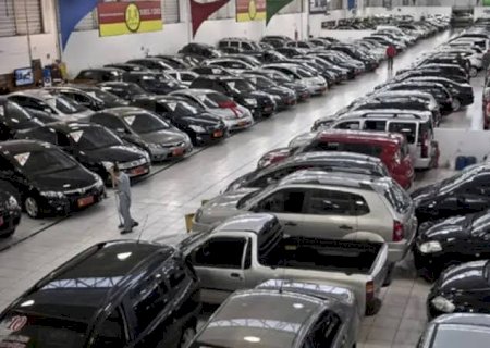 Governo federal anuncia medidas para carros populares nesta quinta, Dia da Indústria