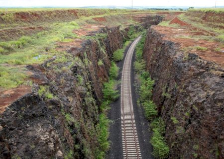 Após mais de 35 anos, Ferrovia Norte-Sul tem obras concluídas.