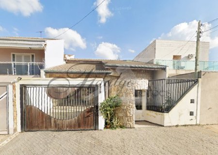 Justiça Federal leiloa imóveis e veículos com descontos de até 50%