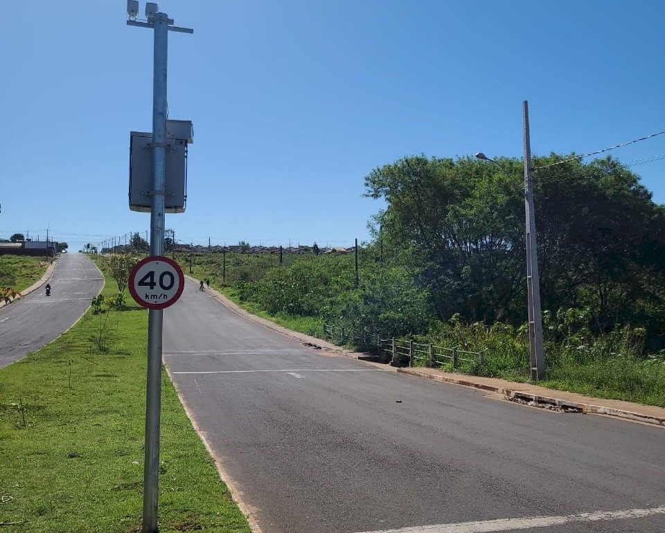 Instalação de equipamentos eletrônicos em MS visa reduzir acidentes e dar mais segurança no trânsito.