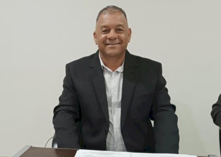 ZÉ PICARETA SOLICITOU A CONTRATAÇÃO DE UM PROFESSOR/MONITOR INDIVIDUAL PARA AUXILIAR CRIANÇAS COM TRANSTORNO ESPECTRO AUTISTA