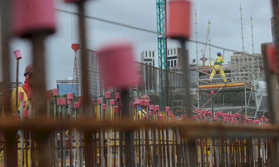 Lula revoga reoneração de 17 setores da economia