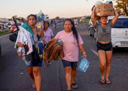 Governo federal anuncia Pix de R$ 5,1 mil para famílias do RS