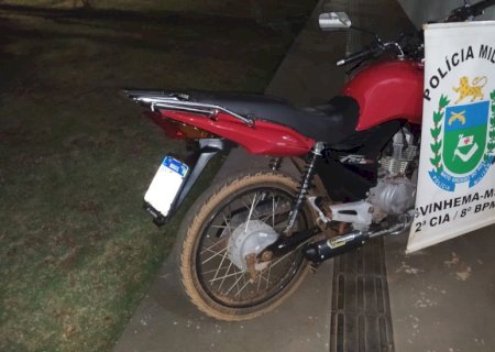Ivinhema -Polícia Militar prende jovem por dirigir em alta velocidade gerando perigo de dano