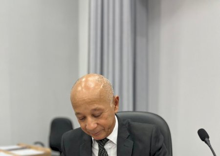 Saúde de Ivinhema: vereador Gerson solicita ambulância e micro-ônibus para transporte de pacientes