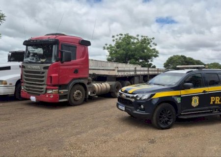 Ivinhema - Arrastadores são presos tentando levar carretas roubadas em SP até a fronteira