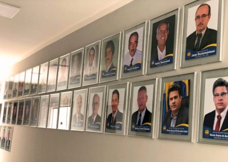 Câmara Municipal de Ivinhema inaugura Galeria dos Ex-Presidentes