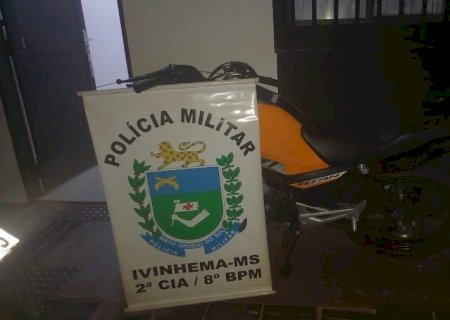 Ivinhema - Polícia Militar remove veículos ao pátio do Departamento Estadual de Trânsito (Detran) durante a Operação Boas Festas