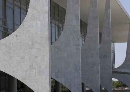 Lula sanciona regulamentação da reforma tributária sobre consumo