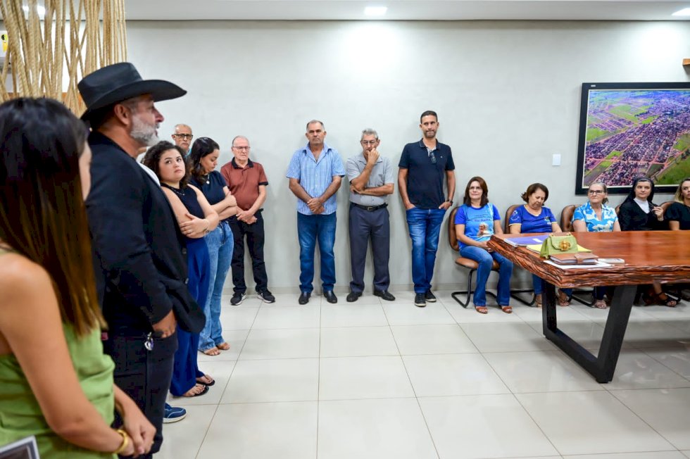 Prefeitura de Ivinhema assinou 15 convênios com entidades do município