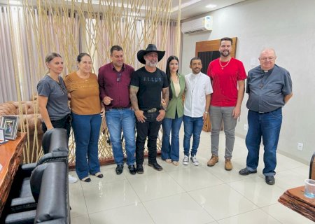 Prefeitura e Câmara de vereadores de Ivinhema destinam verba para construção de uma praça na frente da Igrejinha