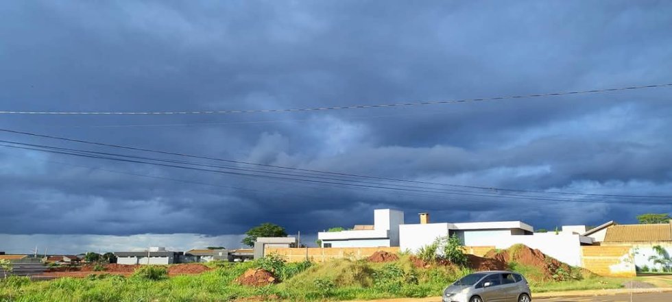 Ivinhema - Inmet renova alerta de chuvas intensas e ventos até 100 km/h em MS