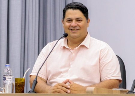 Marcio Alves pede trevo na BR-376, campo de futebol no bairro Triguenã e que entre em funcionamento o ESF dos Ipês