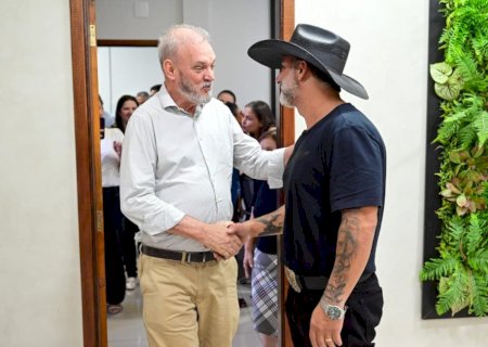 Prefeito de Ivinhema Juliano Ferro quer investimento do PAC 2025