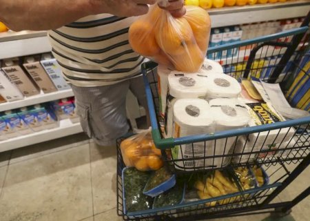 Inflação fecha julho em 0,26%; alimentos caem pelo segundo mês seguido