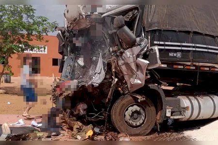Motorista morre em acidente com carreta na MS -320