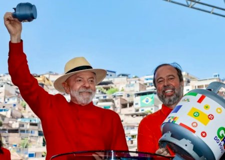 Governo lança programa para distribuir gás a 15,5 milhões de famílias