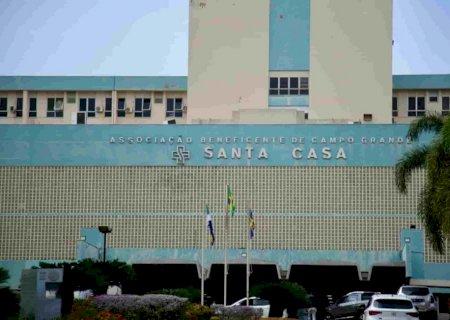 Menino de 9 anos morre após 5 dias com fratura no quadril