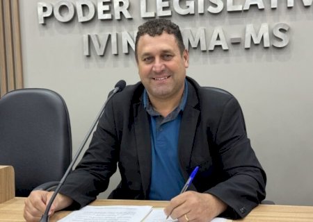 Bira solicita decoração natalina para a Casa da Cultura do Distrito de Amandina
