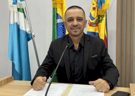 Vagner Policia solicita construção de calçada e iluminação ao redor do antigo Zoológico e levantamento e cascalhamento de estrada vicinal