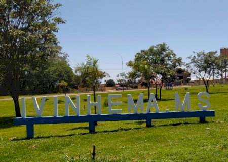 Ivinhema - Adolescente é encaminhado para delegacia, após apresentar comportamento agressivo