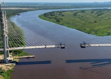 Falta pouco: ponte da Rota Bioceânica está a 46 metros da conclusão