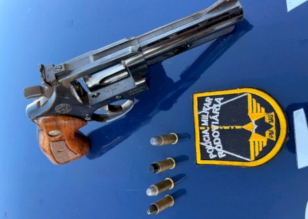 PMR localiza arma de fogo com um Homem na área rural, e conduz para delegacia por porte ilegal