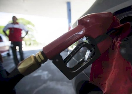 Estados aprovam aumento do ICMS sobre combustíveis; nova alíquota começa a valer em 2027